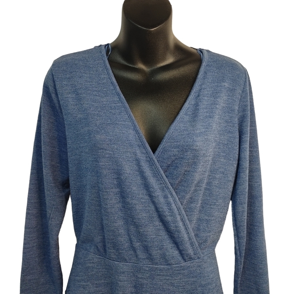 Candie's Women's Blue V-Neck Knit Dress Size M NWT - Picture 4 of 9